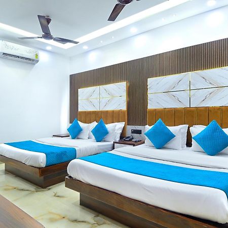 Hotel Nav Durga "2 Walking From New Delhi Railway Station" Exteriör bild