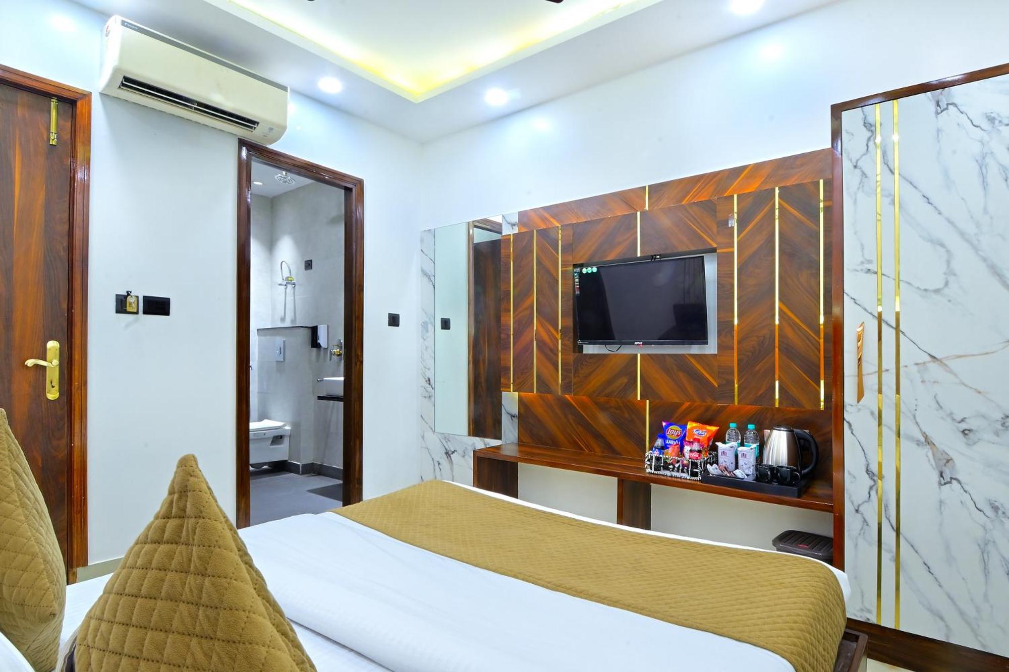 Hotel Nav Durga "2 Walking From New Delhi Railway Station" Exteriör bild