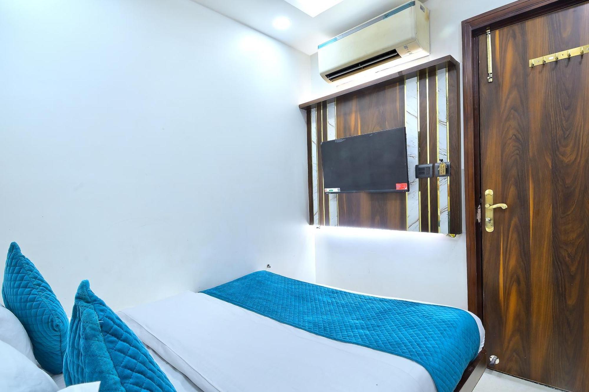 Hotel Nav Durga "2 Walking From New Delhi Railway Station" Exteriör bild