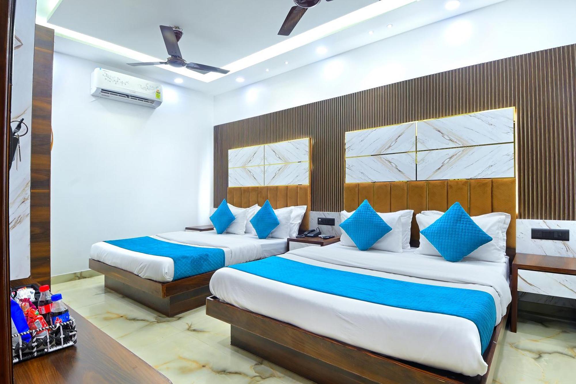 Hotel Nav Durga "2 Walking From New Delhi Railway Station" Exteriör bild