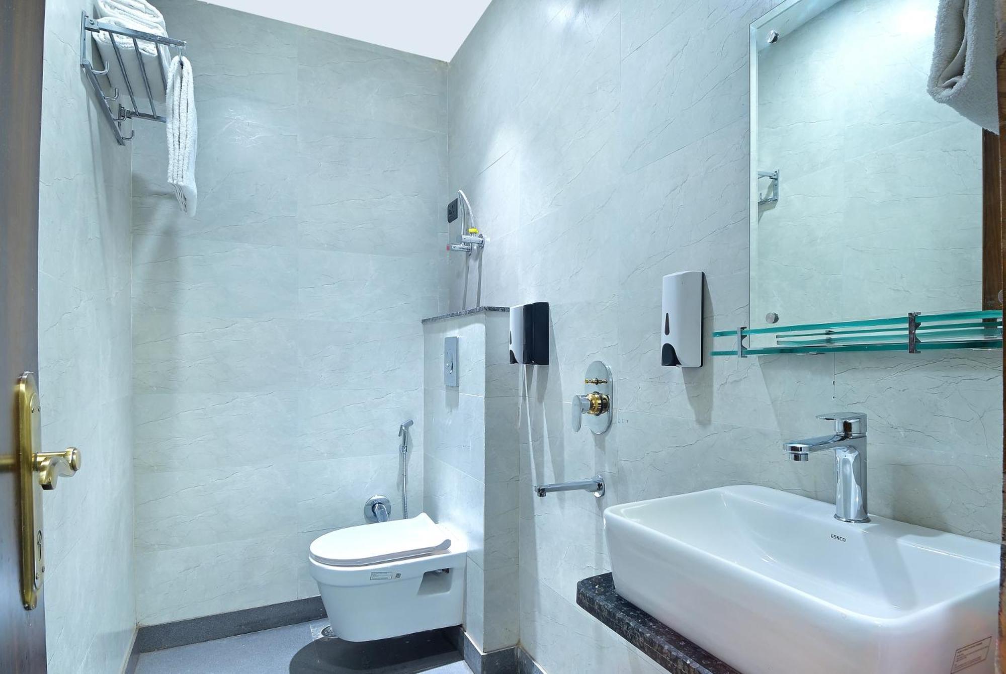 Hotel Nav Durga "2 Walking From New Delhi Railway Station" Exteriör bild