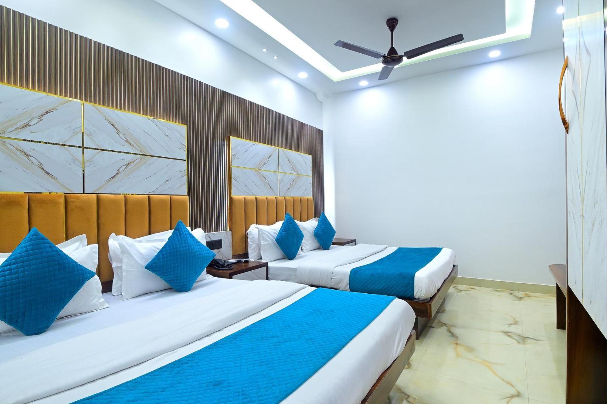 Hotel Nav Durga "2 Walking From New Delhi Railway Station" Exteriör bild